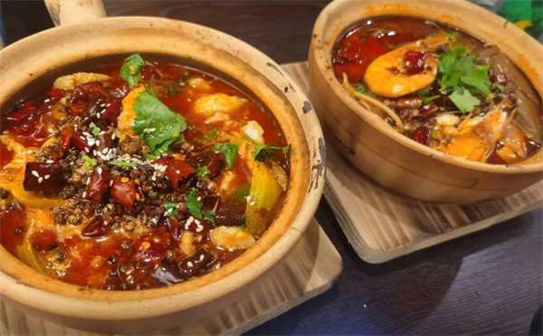 巴人煮砂锅菜加盟