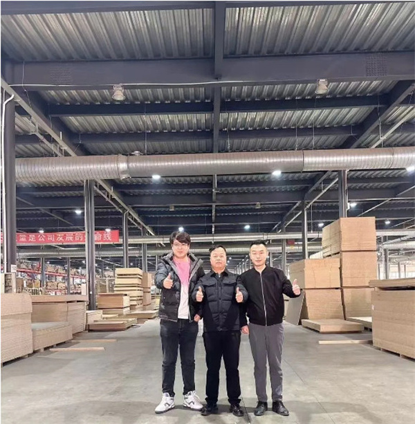 极致领航，整装破局：定制行业新征程！