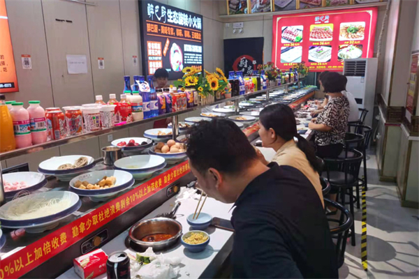 醉巴厨旋转小火锅加盟