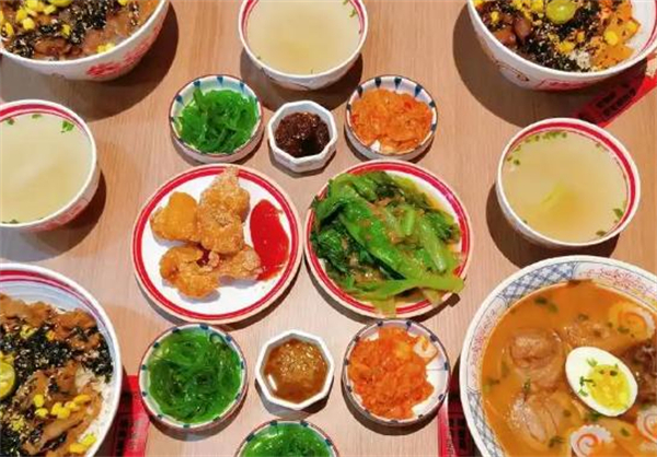 失控猫元气烧肉饭加盟