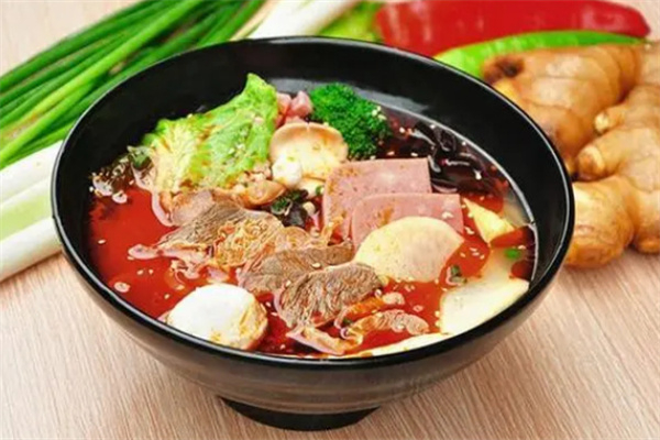 料鼎麻辣烫加盟