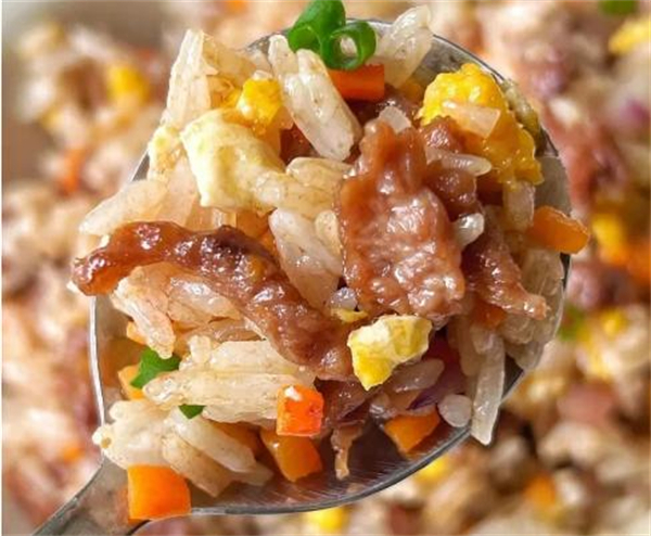 萌叔的炒饭加盟