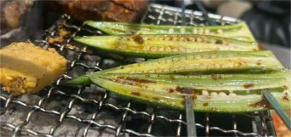 牛牛牛现切鲜牛肉烤串加盟费