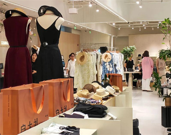 良木礼女装加盟费