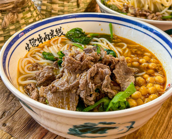 生烫牛肉米线加盟费