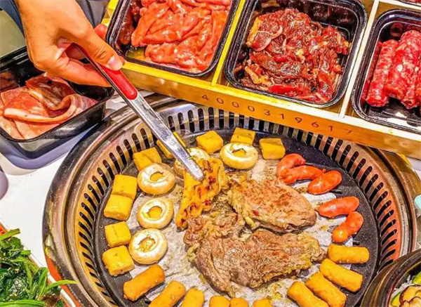 钱占里烤肉