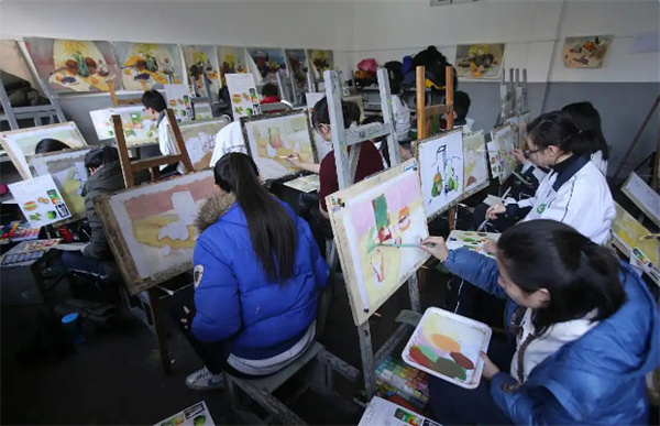 美术培训加盟