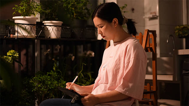 写网络小说挣钱吗？揭秘网文行业背后的收益真相与机遇！