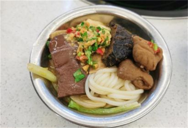 螺蛳粉肥肠臭豆腐火锅加盟