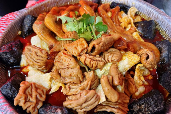 螺蛳粉肥肠臭豆腐火锅加盟