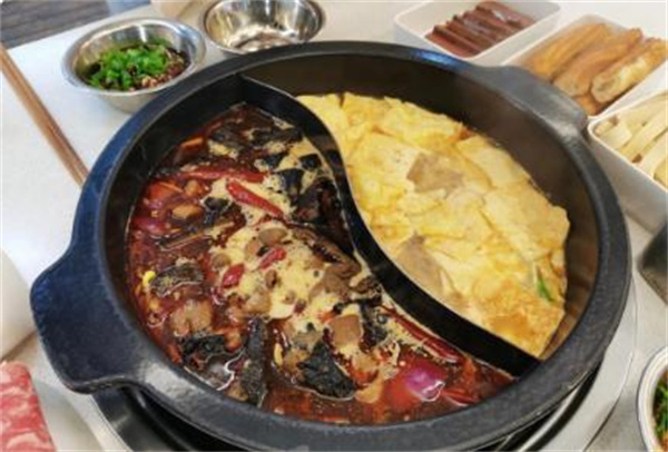 螺蛳粉肥肠臭豆腐火锅加盟