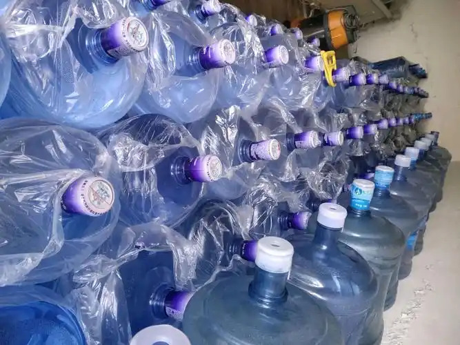 卖桶装水挣钱吗？深度剖析桶装水生意的盈利之道与商机 ！