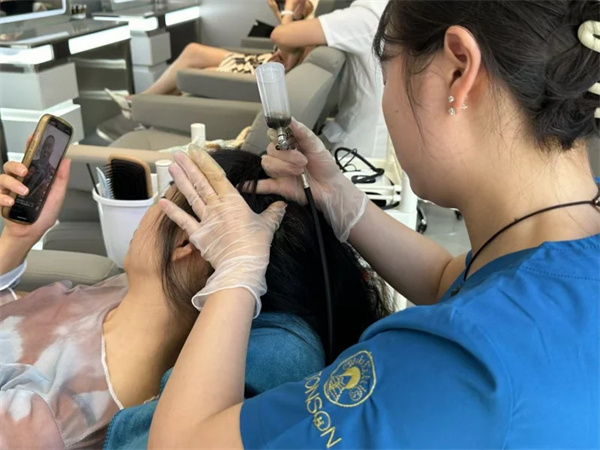 唐森白发脱发中心加盟费