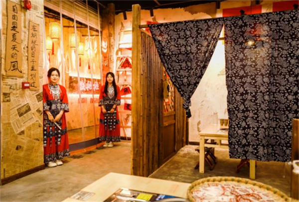 钱摊摊夺夺粉火锅加盟