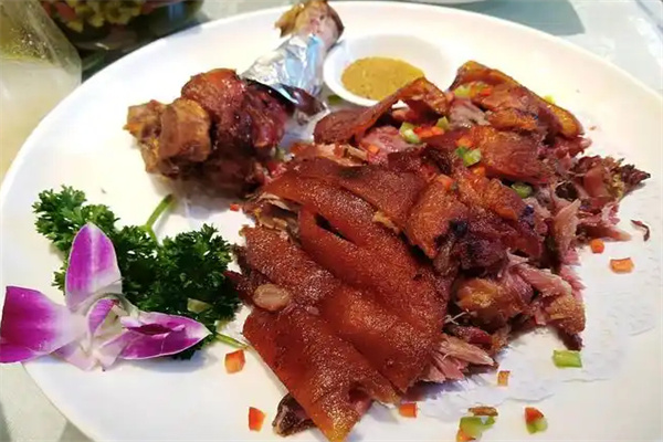 巨炸椒盐蹄膀加盟费
