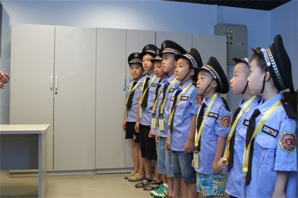 小鬼巧当家加盟