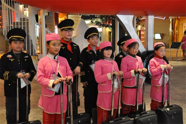 小鬼巧当家加盟