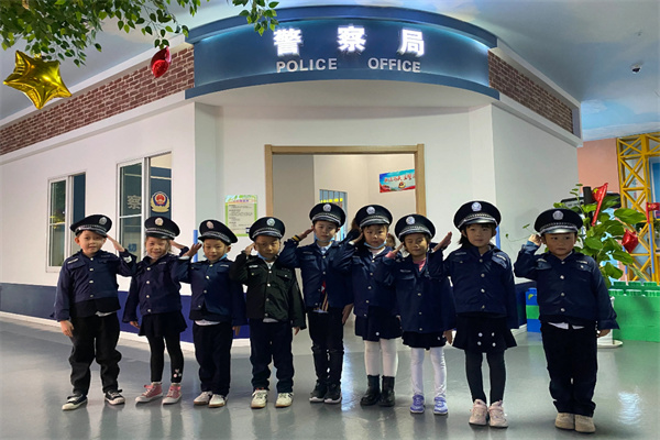 小鬼巧当家加盟