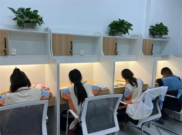 思酷睿Ai智能自习室加盟