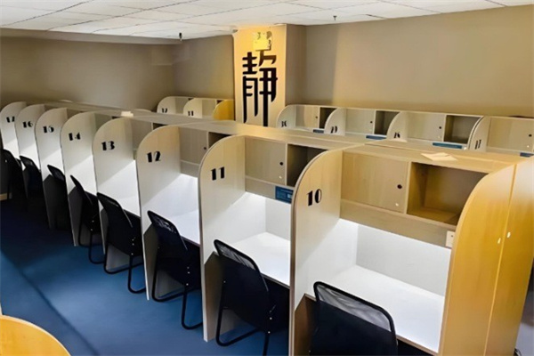 羚跑未来自习室加盟