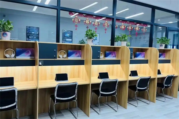 随科ai自习室加盟