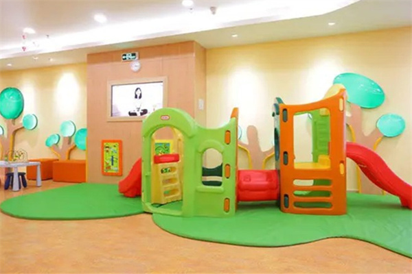 启迪堡国际早教中心加盟