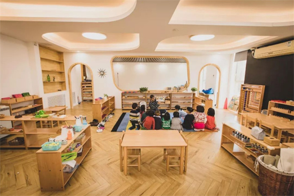 幼起点智慧托育早教加盟