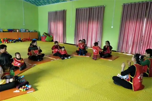 幼航托育早教加盟