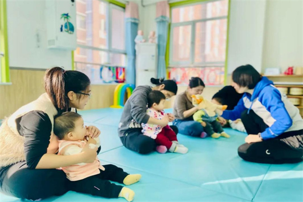 爱脑培幼儿早教加盟