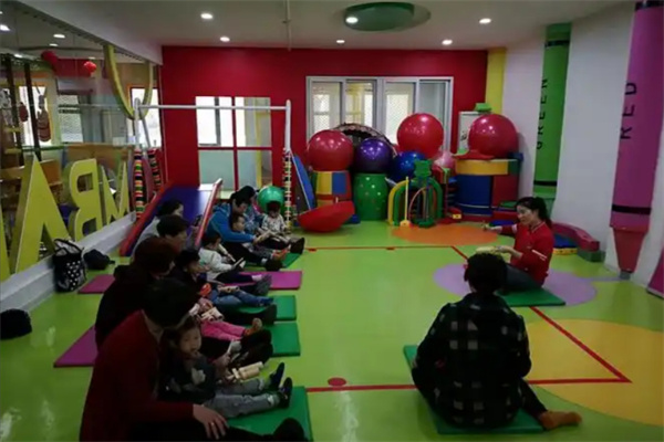 爱婴之康早教加盟