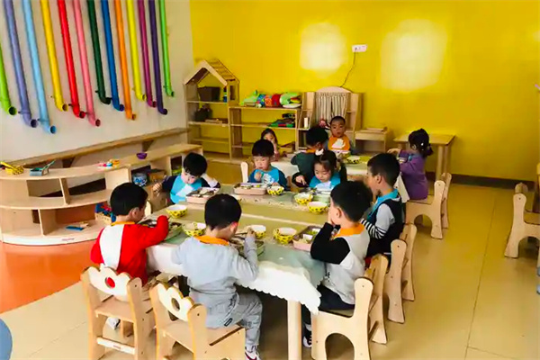 绿城教育奇妙园国际早教加盟